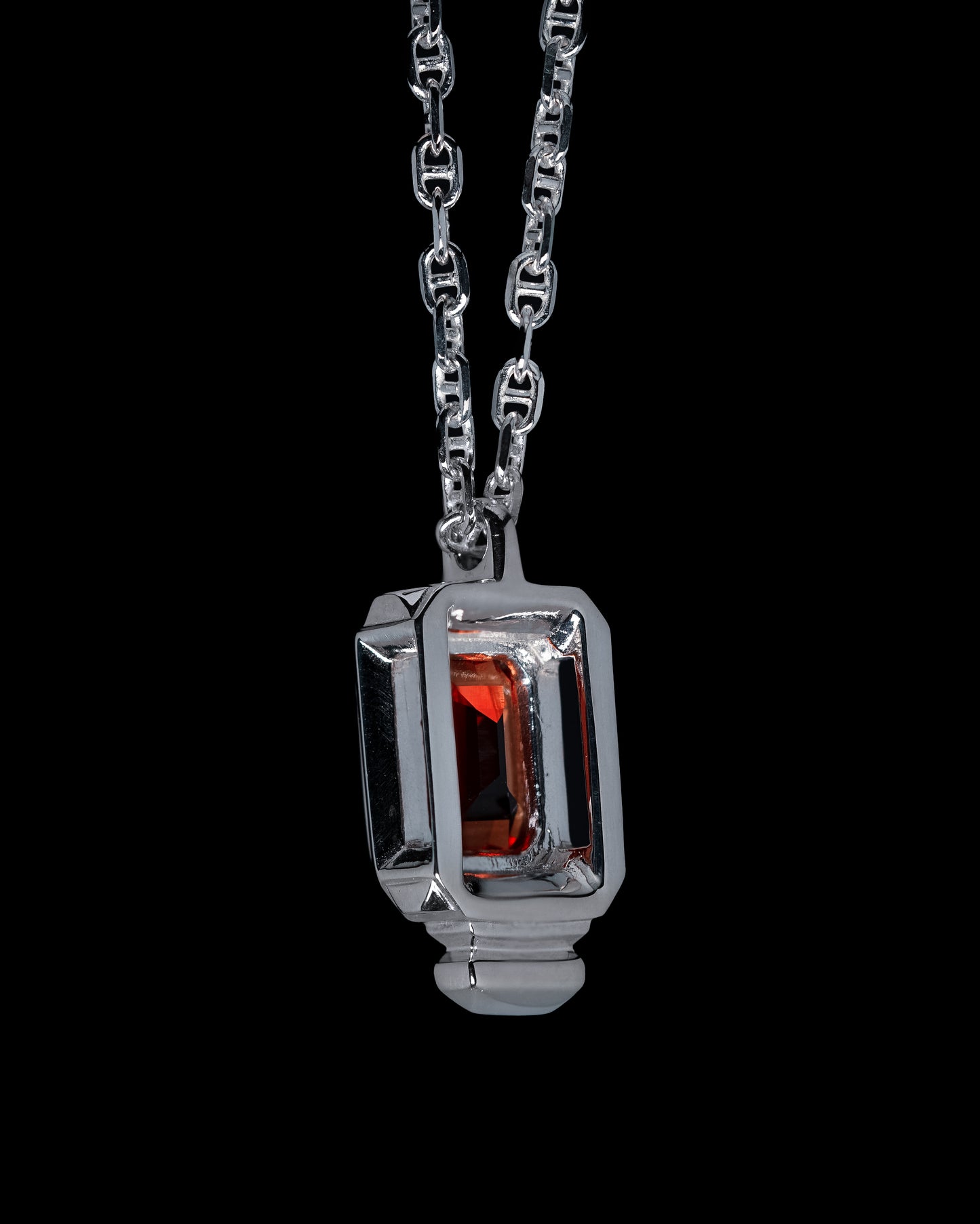 Escudo Necklace - Orange