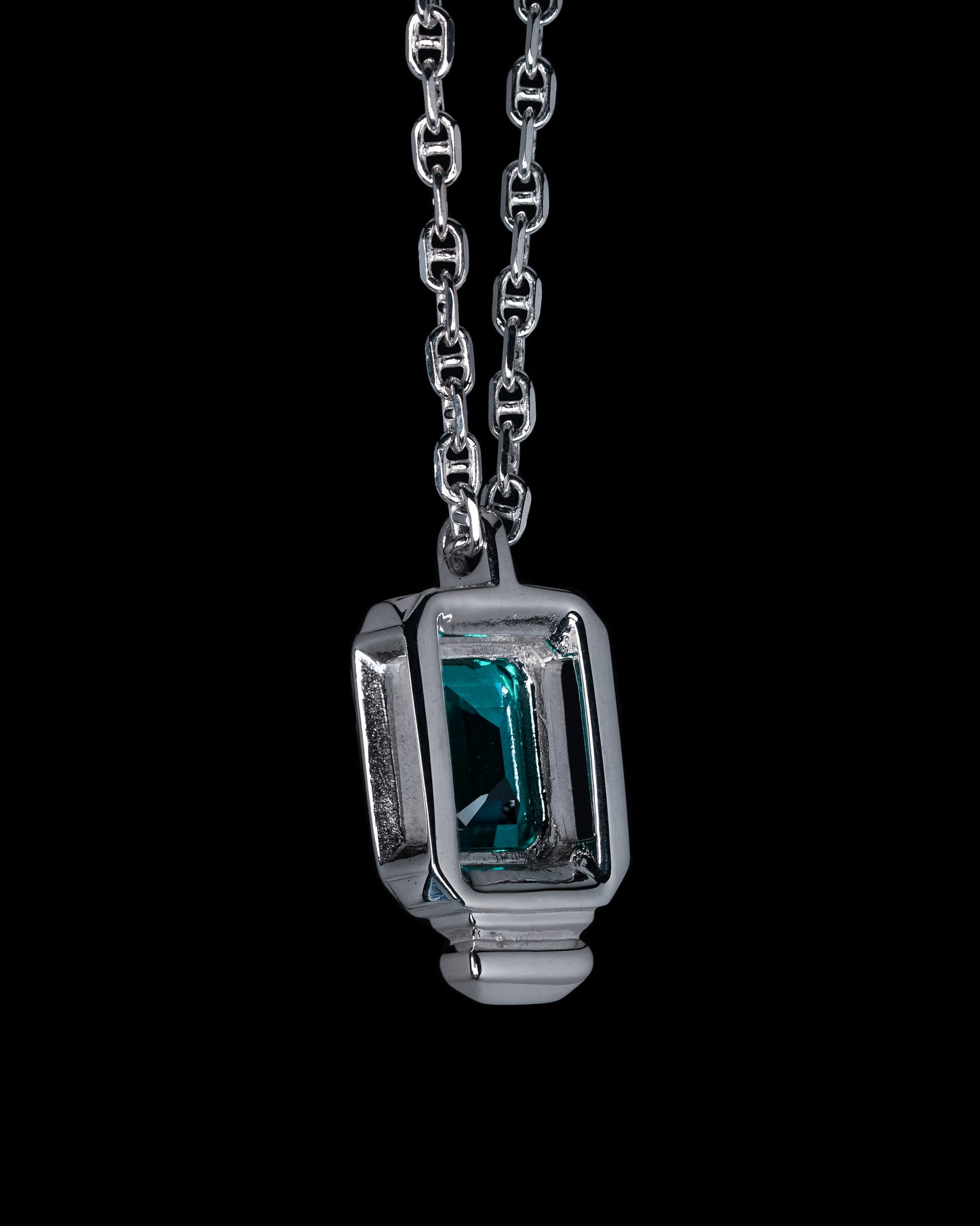 Escudo Necklace - Riviera Blue
