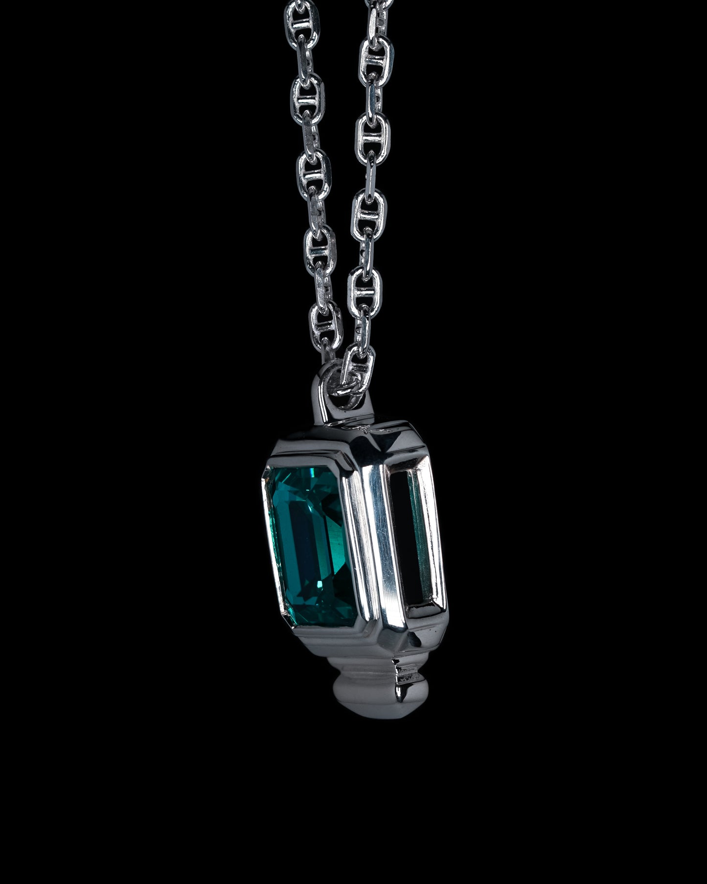 Escudo Necklace - Riviera Blue