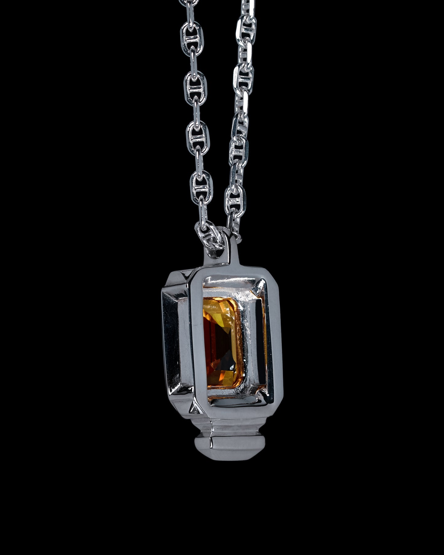 Escudo Necklace - Yellow
