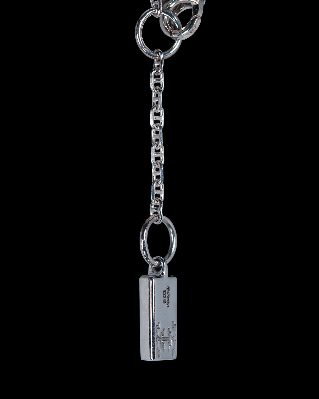 Escudo Necklace - Clear