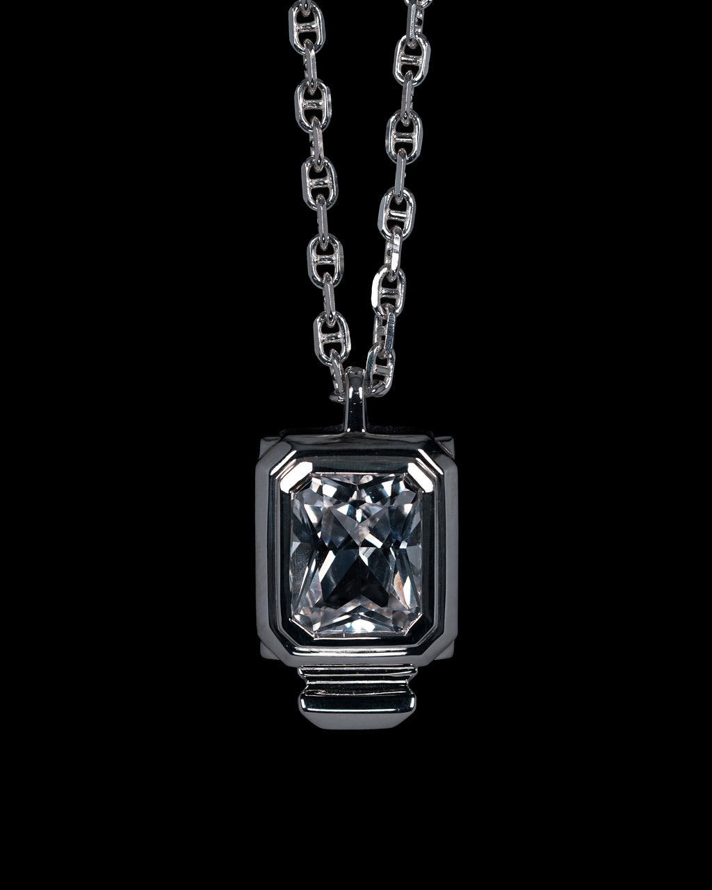 Escudo Necklace - Clear