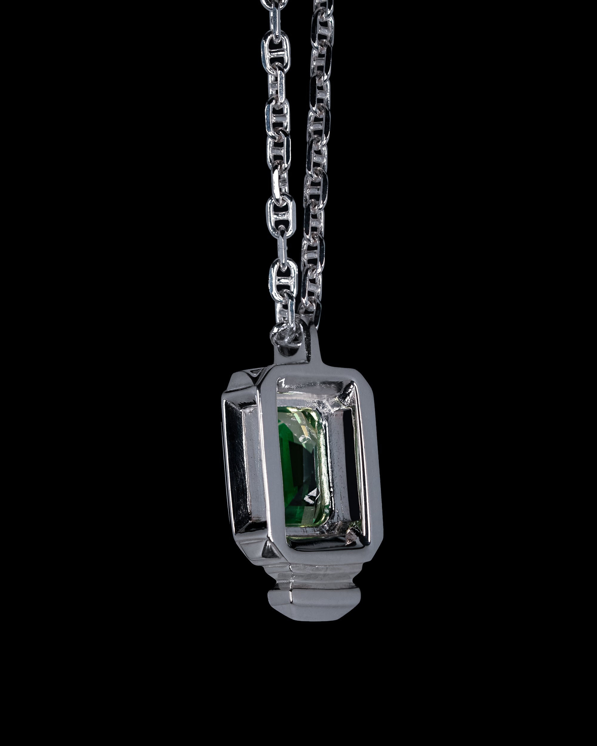 Escudo Necklace - Green