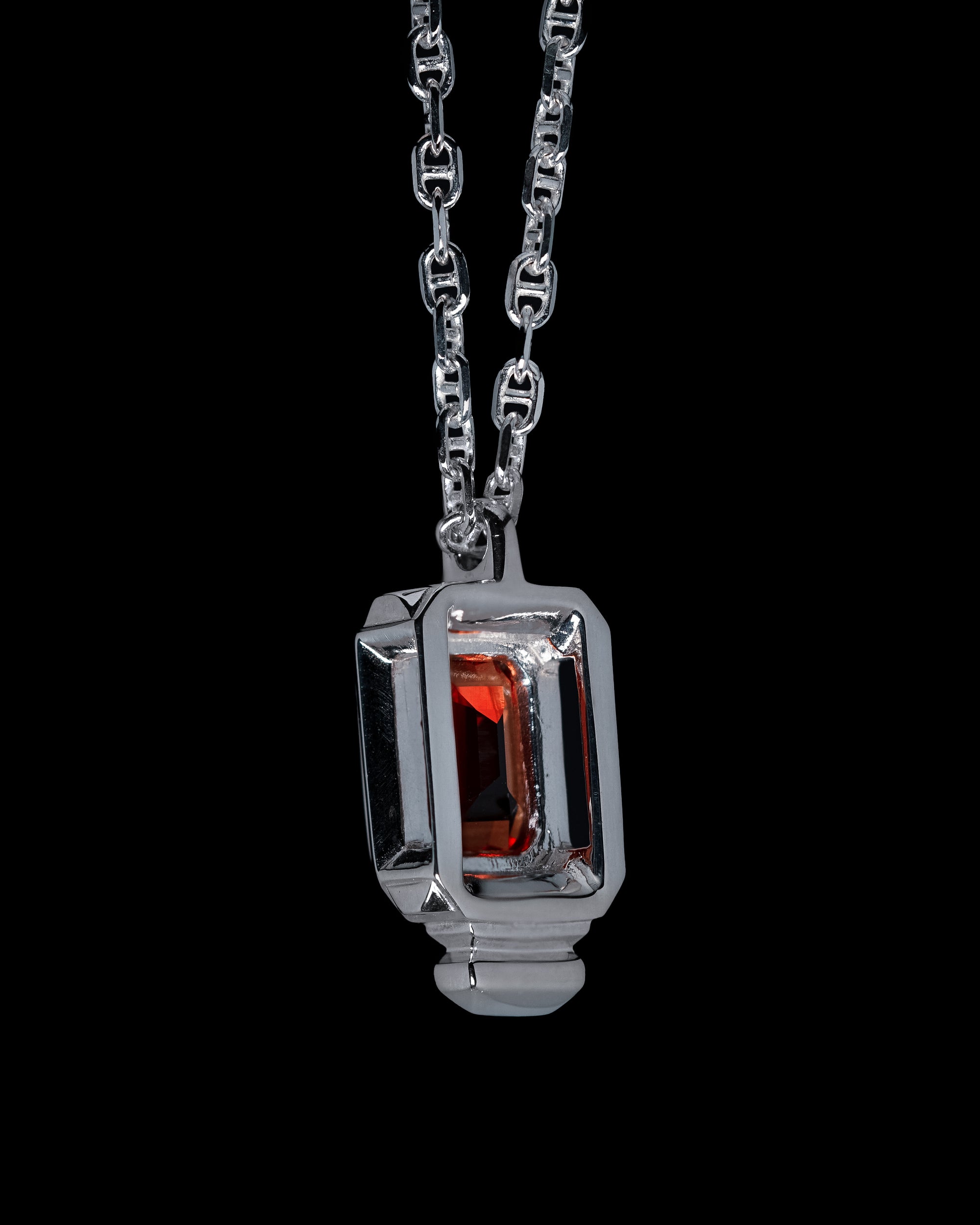 Escudo Necklace - Orange