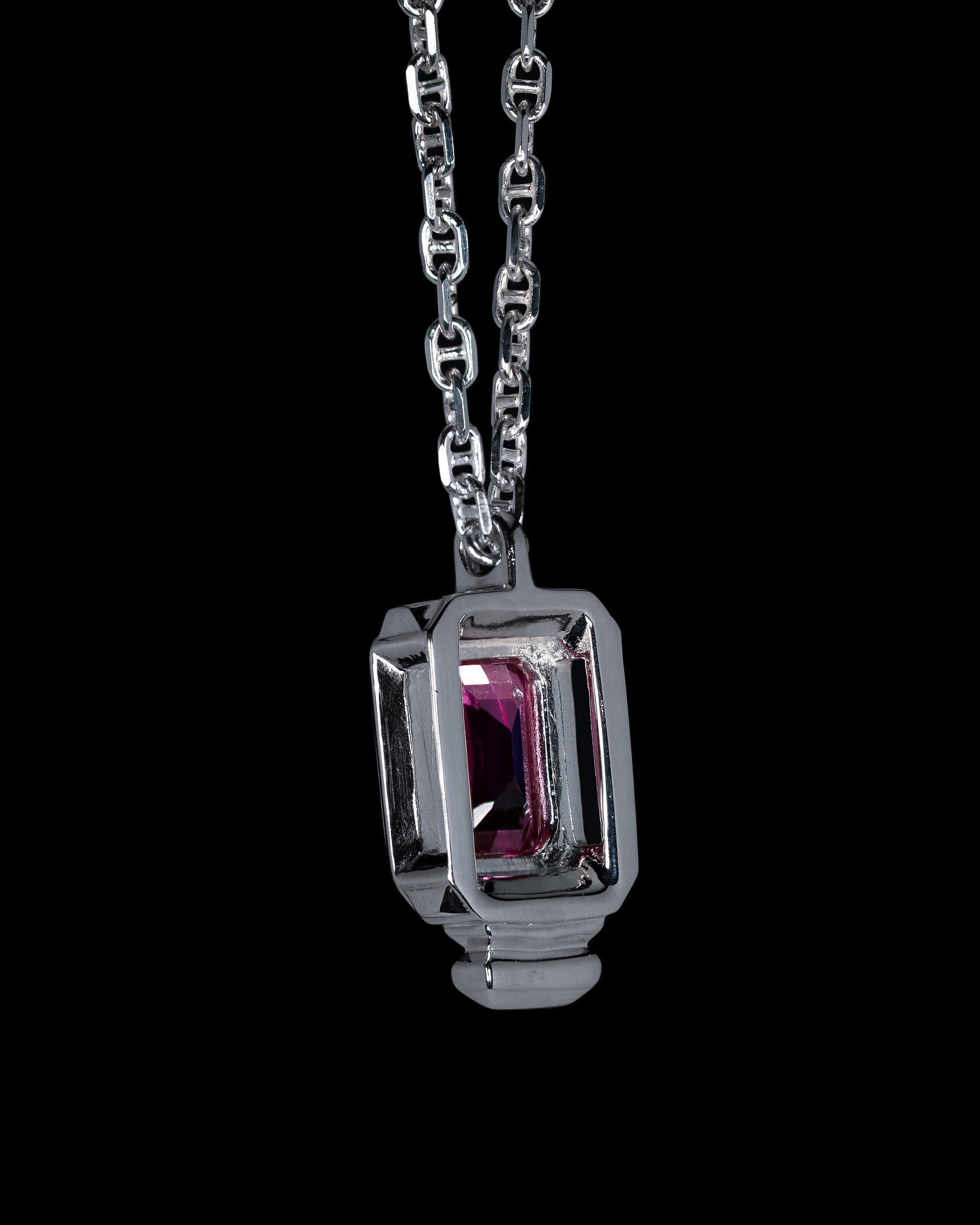 Escudo Necklace - Pink