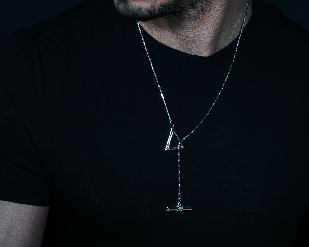 Llave Necklace