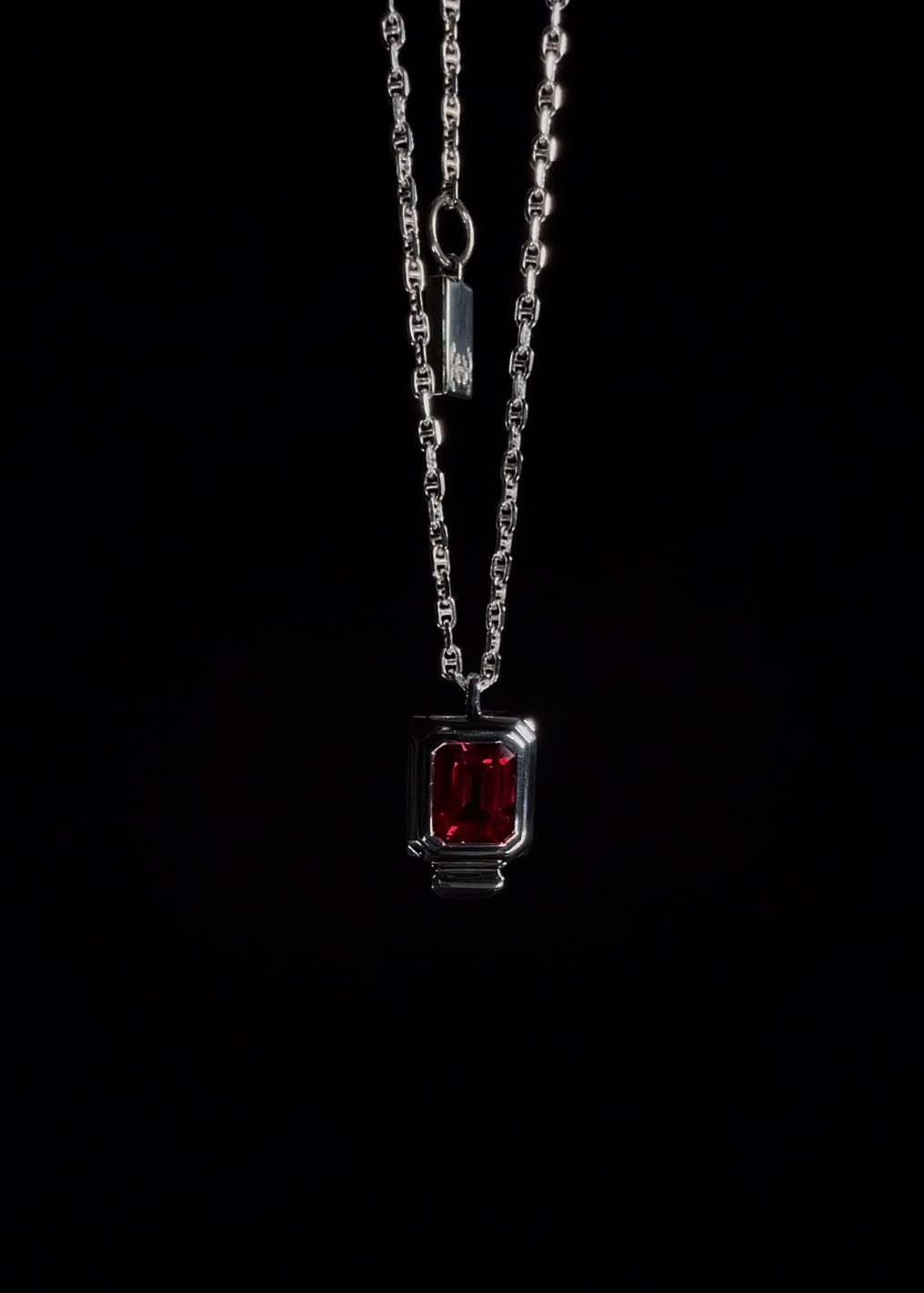 Escudo Necklace - Orange